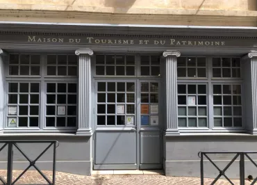 Entrée de l'Office de Tourisme