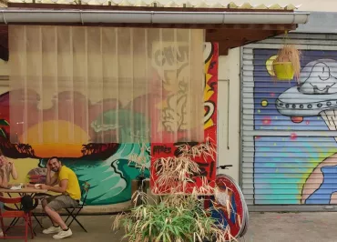 Le Flâneur Guesthouse - Cour