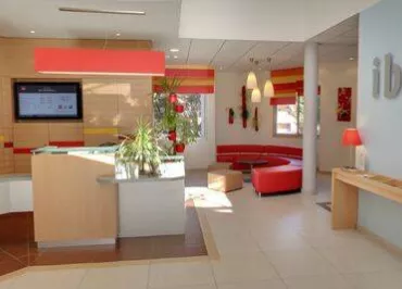 HOTEL IBIS BALARUC LES BAINS