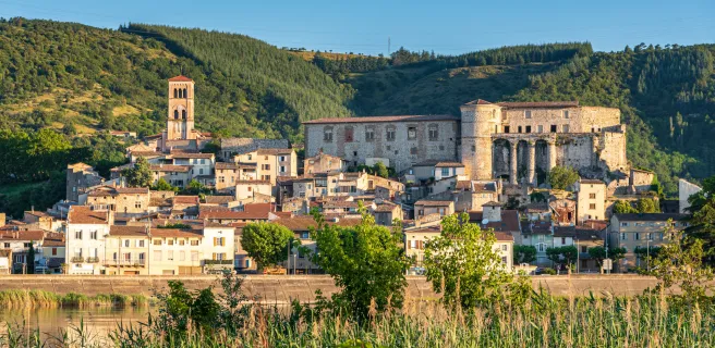 Tournon-sur-Rhône sur la rive d'en face