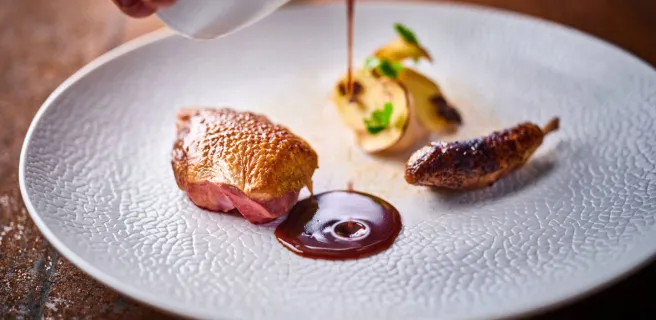 La Pyramide Maison Henriroux**