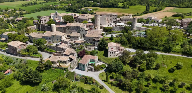 Saint-Vincent-de-Barrès : Village de caractère