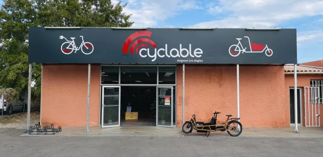 Cyclable Avignon les Angles
