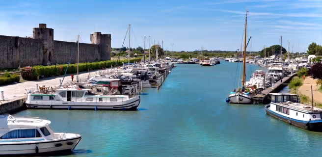 Port maritime de plaisance d'Aigues-Mortes