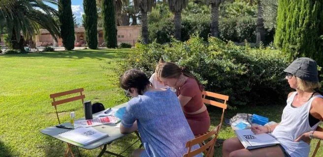Séminaire dans le jardin