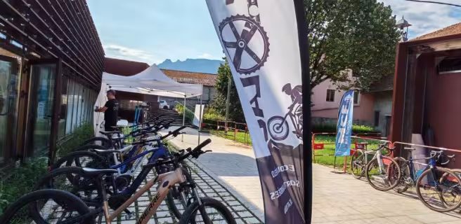 Cycl'O Lac - location et réparation de vélo