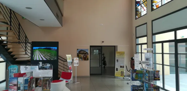 A. Dupuy de La Grandrive