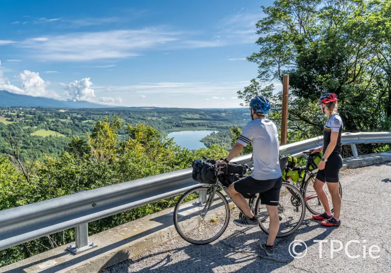 View on the Bourget lake 