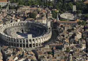 Arles en Provence, antique et contemporaine